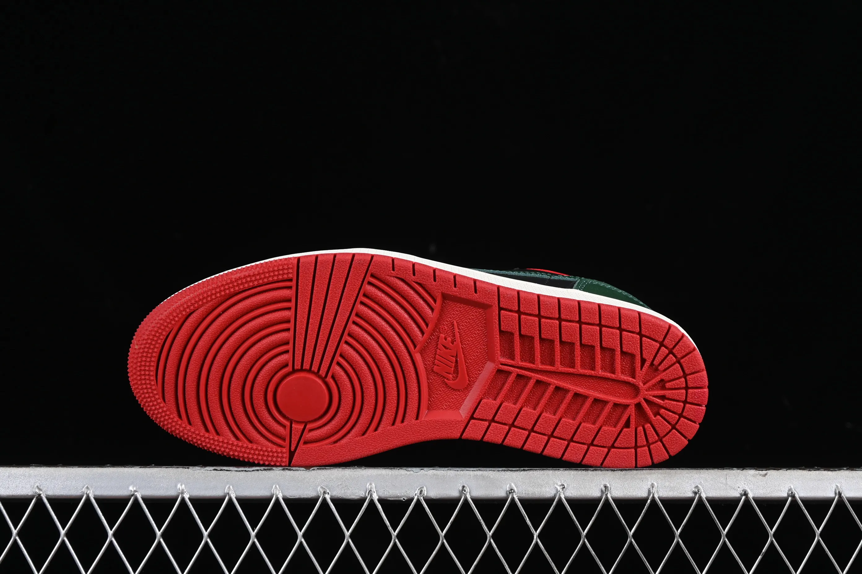 All categories Air Jordan Jordan series basketball shoes Air Jordan 1 Low Z version Air Jordan 1 Low AJ1 Joe 1 black and green color low-top cultural casual sneakers CZ0775-036